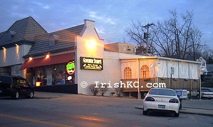 Governor Stumpy's Exterior incl tented patio