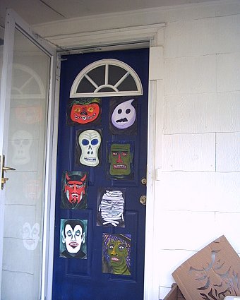 halloween paintings on door